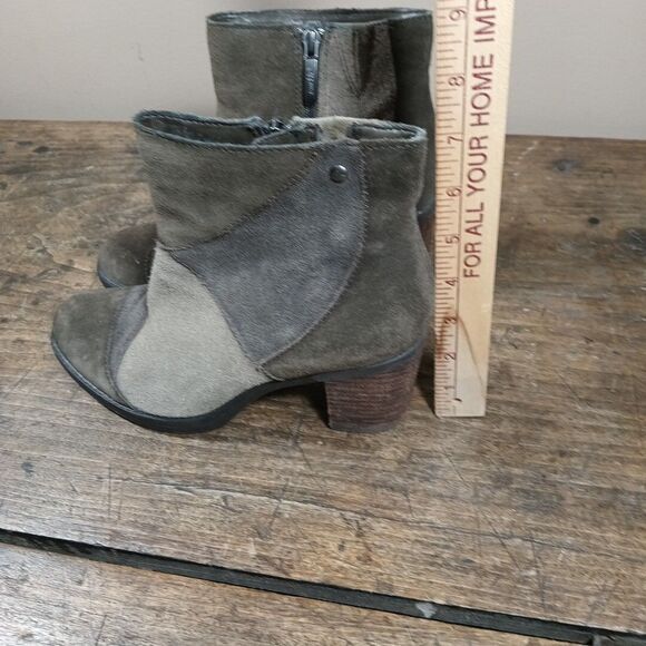 Earth Malta Suede Leather Ankle Bootie Sz 8 B Boho Patchwork Chunky Green Gray - Picture 4 of 12